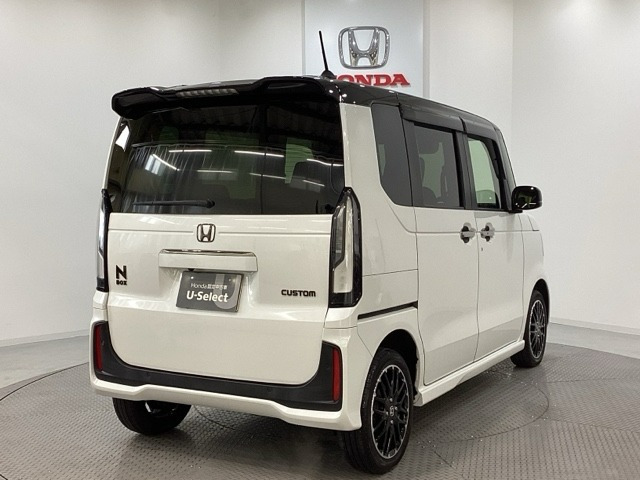 N-BOXカスタムターボ コーディネートスタイル 2トーン 4WD