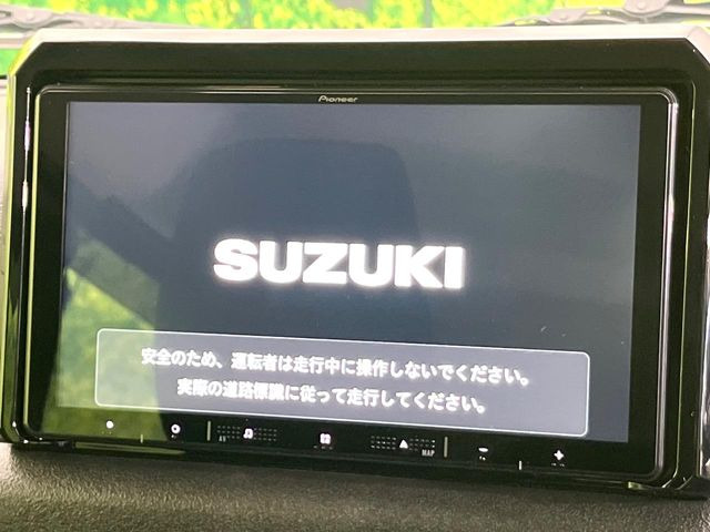 �y�����i�r�z�l�C�̏����i�r�𑕔����Ă���܂��B�i�r�̎g���₷���͂������A�I�[�f�B�I�@�\���[��!�L�����v�◷�s�͂������A�ʋ΂┃�����ȂǕ��i�̃h���C�u���y�����Ȃ�͂���