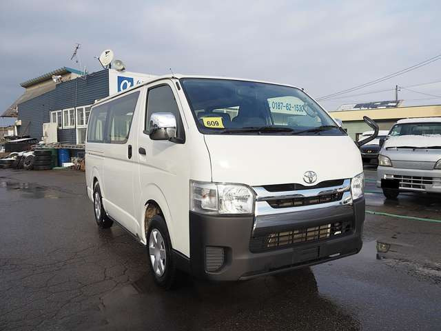 レジアスエース3.0 DX ロング ディーゼル 4WD