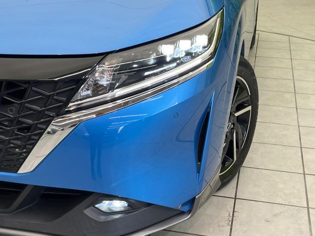 �yLED�w�b�h���C�g�z���V����ԑ��s�����ǍD�Ȏ��E���m�ۂ����S���ĉ^�]�ł��鍂�P�xLED�w�b�h���C�g�𑕔�!�_�����x�������A����d�͂��}�����Ă��܂��B