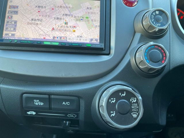 �����~�������Ă��S�Ȃɉ��K�ȋ󒲂�͂��Ă����A�_�C�������G�A�R���𑕔���