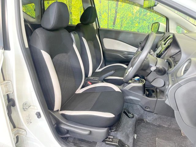 �^�]�Ȃ܂��ɂ͏\���ȃX�y�[�X������A�啿�ȕ��ł��������^�]���Ă�����������ł��B