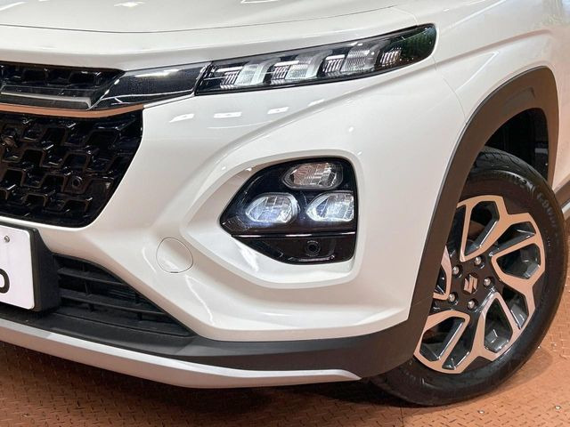 �yLED�w�b�h���C�g�z���V����ԑ��s�����ǍD�Ȏ��E���m�ۂ����S���ĉ^�]�ł��鍂�P�xLED�w�b�h���C�g�𑕔�!�_�����x�������A����d�͂��}�����Ă��܂��B