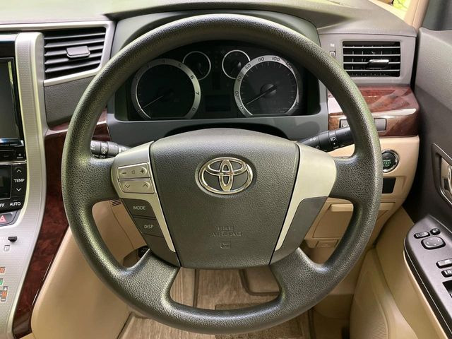 �y�X�e�A�����O�X�C�b�`�z�^�]���A�O������ڐ������炷���ƂȂ��A�I�[�f�B�I���̑��삪�\�ȕ֗��@�\!���S&���K�ȃh���C�u�����o���Ă���܂���