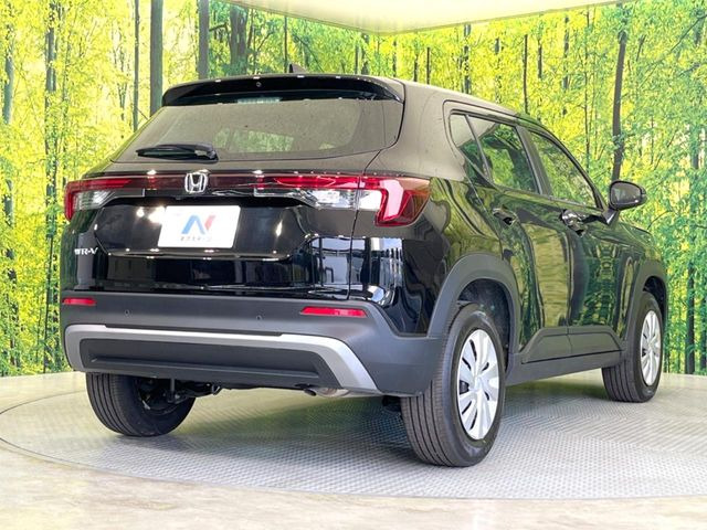 ☆全国のネクステージからお取り寄せが可能※!遠方の店舗に展示してあるクルマが気になる場合も、最寄りの店舗でご覧いただくことが可能です!是非私たちに要望をお聞かせください!※別途費用