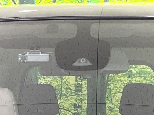 �y�v���p�C���b�g�z�������H�ł̒��������s���y��!!�a�؎��Ə��񑖍s�̃V�[���ŁA�A�N�Z���E�u���[�L�E�X�e�A�����O�������Ő��䂵�A�������^�]�̕��S���y�����Ă���܂���