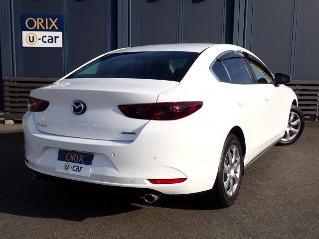 �����r���[�̉摜�ɂȂ�܂��B�I���b�N�X�F�蒆�ÎԂɂ́A���w��������S���Ă���肢���������߂ɁA�Ǝ��́u�I���b�N�X�F�蒆�Îԕۏ؁v�����t�����Ă��܂��B