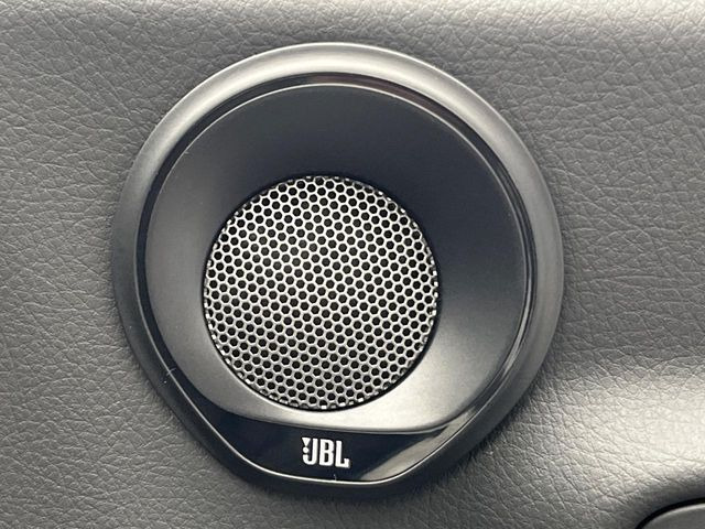 �yJBL�T�E���h�V�X�e���z���x�ȃ`���[�j���O�\�͂����ڂ���Ă���A�������ȉ��y�����y���݂��������܂���