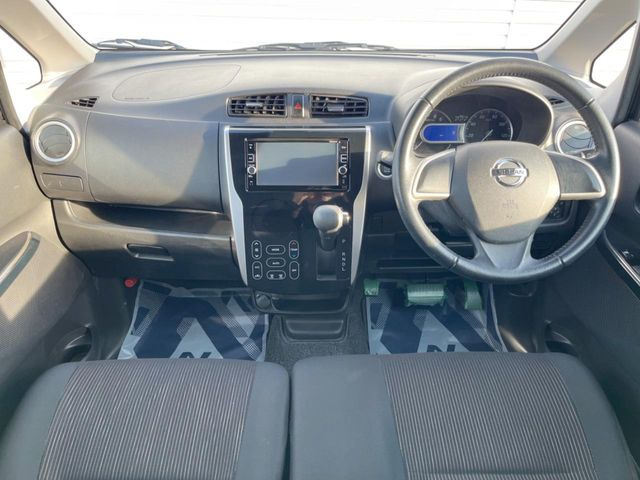 �O���[�v���݌ɐ���30,000��!!�S���̌n��X���烁�[�J�[�E�Ԏ��킸���Љ�o����̂ŁA���Ȃ��Ƀs�b�^���̂��Ԃ�������͂��ł���܂��͂��₢���킹��������