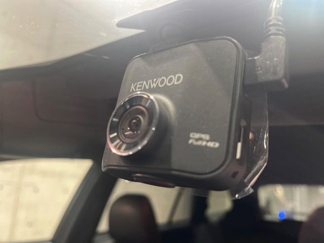 �y�h���C�u���R�[�_�[�z���S�E���S�ȃJ�[���C�t�ɕK�{�̃h���C�u���R�[�_�[�𑕔�!���s���͂������A������^�]�⎖�̂ɑ��������ۂ̏󋵂��f���ŋL�^���A����̃��X�N�ɔ����܂��B