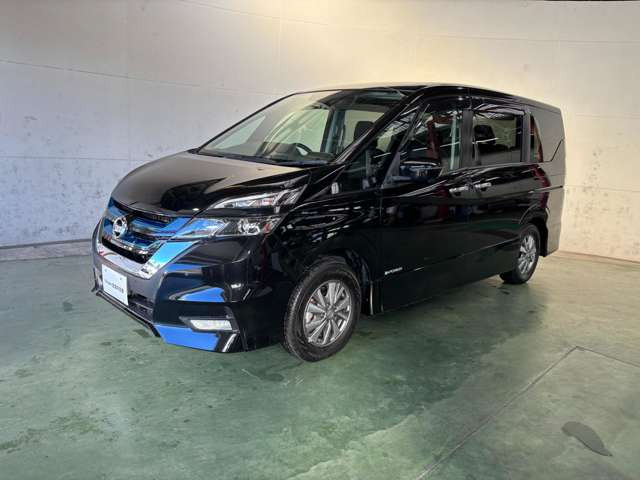 セレナ1.2 e-POWER ハイウェイスター V
