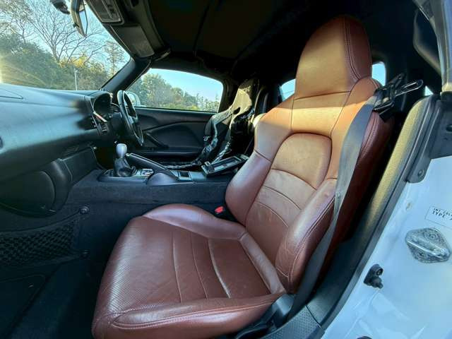 �C�ɂȂ邨�Ԃ�����܂�����E�̓d�b�ԍ����璼�ڂ��X�ɂ��₢���킹���������B�x�����@����ԗ����A��Ԃ܂łȂ�ł������������Ē����܂��B�X�^�b�t�ꓯ���A�����҂����Ă���܂��B