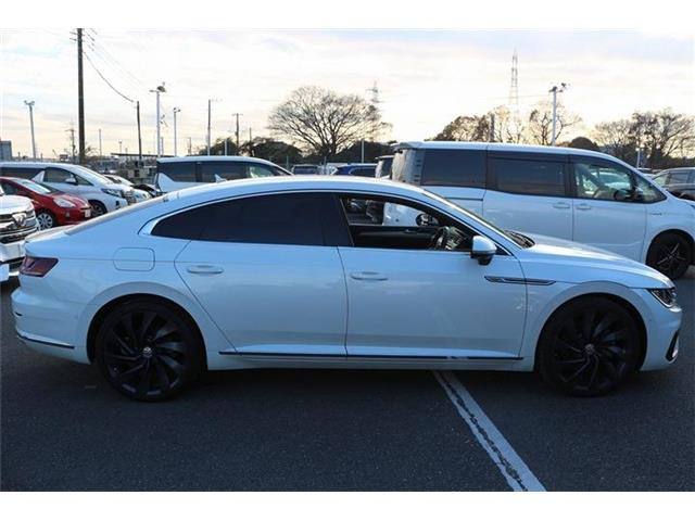 ���Ǝҗl�ւ̔̔��͂��f�肳���Ă��������܂��B �Ԍ������ԗ��̏ꍇ�́A�Ԍ����擾�������x�������z�ŕ\�����Ă���܂��B