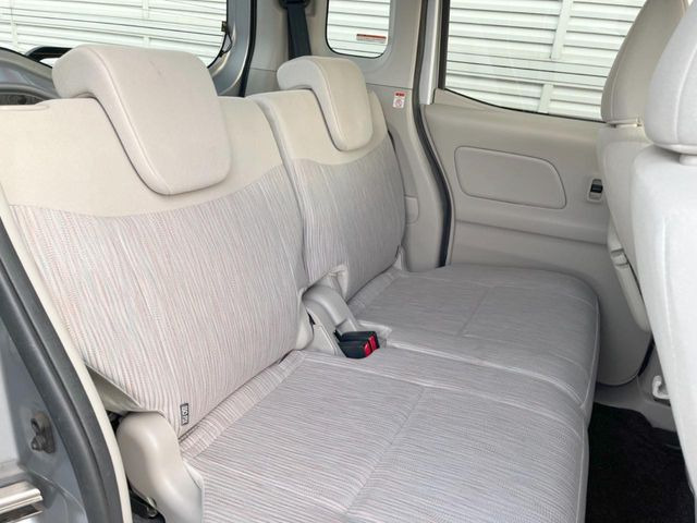 �L�X�Ƃ���2��ڃV�[�g�͋��Z���������A���S�n�����K!�F�B��Ƒ��Ƃ̂��o�����ɂ҂�����ł��B�x�r�[�V�[�g��`���C���h�V�[�g�g�p�������K�ɂ��߂�������������\���ȋ�Ԃ��m�ۂ��Ă��܂��B