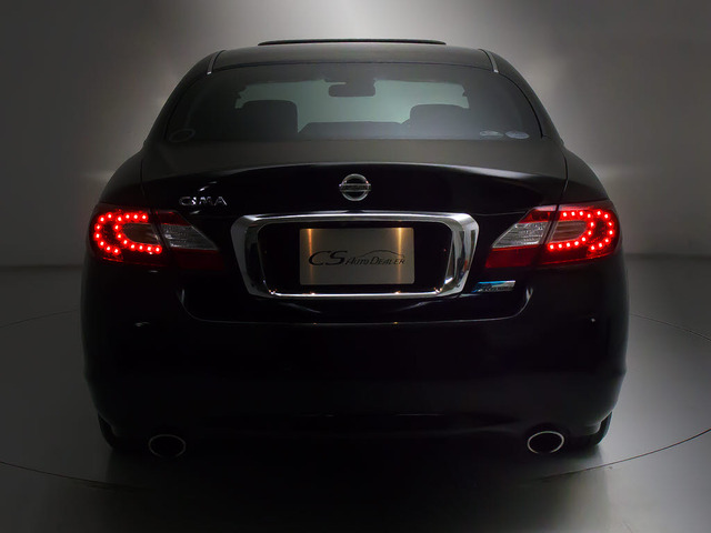 �t�����g�r���[�̑��݊���������������!!�w�b�h���C�g�͎��E�ǍD�̃��C�g�A����Ƀt�H�O���C�g���ځB�f�U�C�����������̂������ł��B