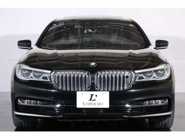 7�V���[�Y�̒��_�Ɉʒu������ʎd�l