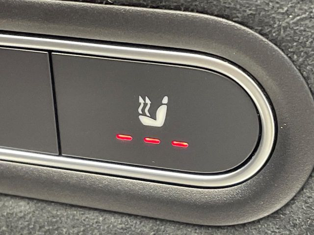 ���t�����g�V�[�g�q�[�e�B���O:�^�]�ȁE����ȋ��ɎO�i�K�Œ��߂��\�ȃV�[�g�q�[�^�[�𑕔����Ă���܂��B�G�߂��킸���K�ɂ��g�p���������܂��B