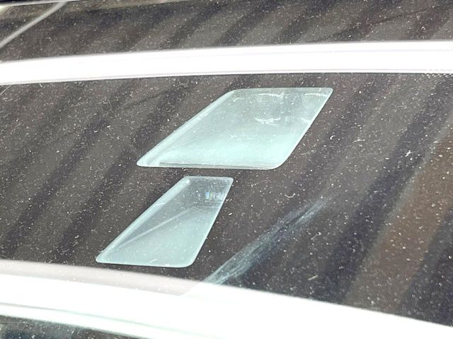 �y�X�}�[�g�V�e�B�u���[�L�T�|�[�g�z�ᑬ���s���ɑO���̎ԗ�����F�����A�Փ˂������Ȏ��͌x��ƃu���[�L�ŏՓˉ���Ɣ�Q�y�����A�V�X�g�B�����S�Ƀh���C�u�����y���݂��������܂��B