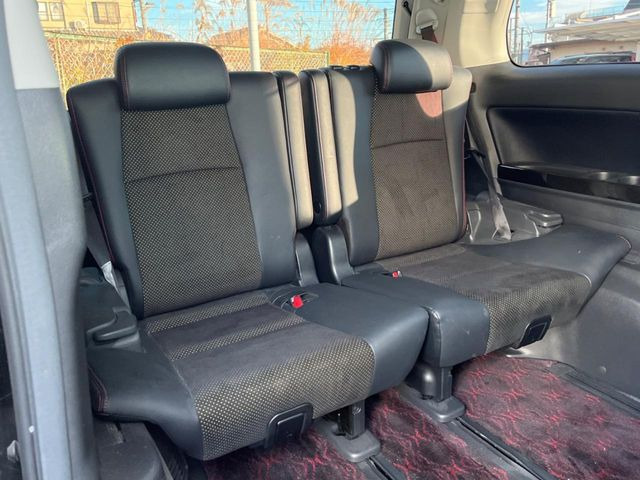 3��ڃV�[�g�͂�������ԗǍD����l�ł��������ƍ����Ē����܂��̂ŁA��l���ł̂��o���������N���N�ł��􂲉Ƒ��ŁA�C�̒m�ꂽ���ԂŁA�h���C�u�ɍs���̂��y���݂ł��ˁ�