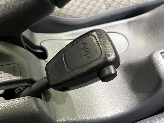 4WD�̂��Ԃł��̂ŁA�ᓹ�ł����S�ł���~��n�n��ɂ��Z�܂��̕��ȊO�ɂ��A�E�B���^�[�X�|�[�c����̕���~��n��֋A�Ȃ����@�������ɂ���������!