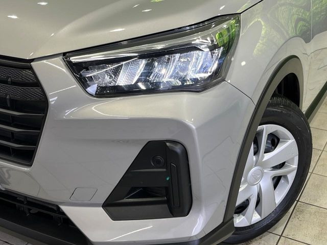 �yLED�w�b�h���C�g�z���V����ԑ��s�����ǍD�Ȏ��E���m�ۂ����S���ĉ^�]�ł��鍂�P�xLED�w�b�h���C�g�𑕔�!�_�����x�������A����d�͂��}�����Ă��܂��B