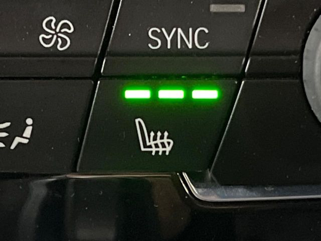 ���t�����g�V�[�g�q�[�e�B���O:�^�]�ȁE����ȋ��ɎO�i�K�Œ��߂��\�ȃV�[�g�q�[�^�[�𑕔����Ă���܂��B�G�߂��킸���K�ɂ��g�p���������܂��B