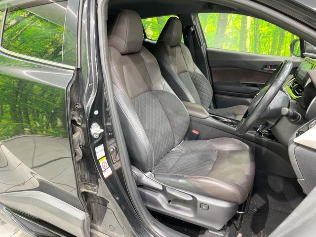 �y�n�[�t���U�[�V�[�g�z�������ƍ���S�n�𗼗������l�C�̃V�[�g���w�ʁE���ʂ̃t�@�u���b�N�f�ނ́A�ʋC���̗ǂ��⊊��ɂ����ɗD��Ă��܂��B�C���╞���ɍ��E���ꂸ���K�ɂ���肢�������܂��B