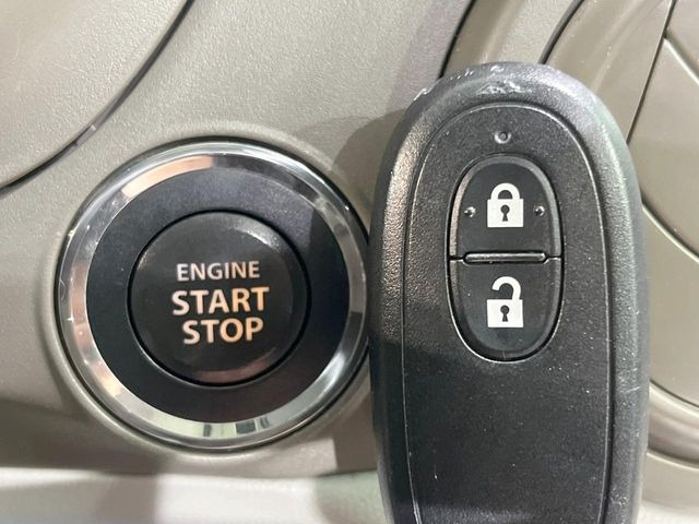 �y�L�[���X�X�^�[�g�V�X�e���z�J�o����|�P�b�g�ɓ��ꂽ�܂܂ł��h�A�̎{���E�������\�ȃX�}�[�g�L�[�𑕔��B�G���W���̃I���E�I�t�����J�M�����o���K�v����������Ƃ��Ă��֗��ł���