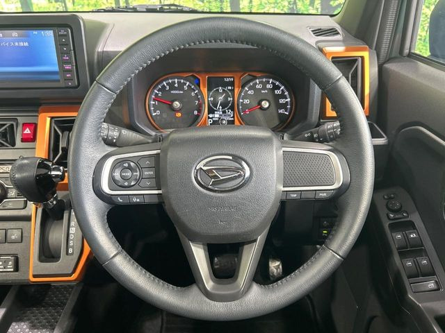 �y�����v�����X�e�A�����O�z�㎿�Ȋv���g�p���邱�ƂŁA��ɂ����������݂ƂĂ��^�]���₷���n���h���ł���