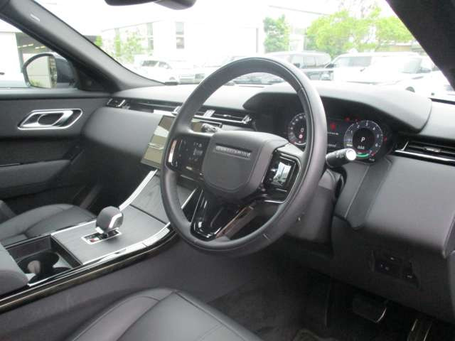 レンジローバーヴェラール