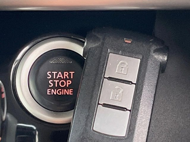 �y�I�y���[�V�����L�[�z�J�o����|�P�b�g�ɓ��ꂽ�܂܂ł��h�A�̎{���E�������\�ȃX�}�[�g�L�[�𑕔��B�G���W���̃I���E�I�t�����J�M�����o���K�v����������Ƃ��Ă��֗��ł���