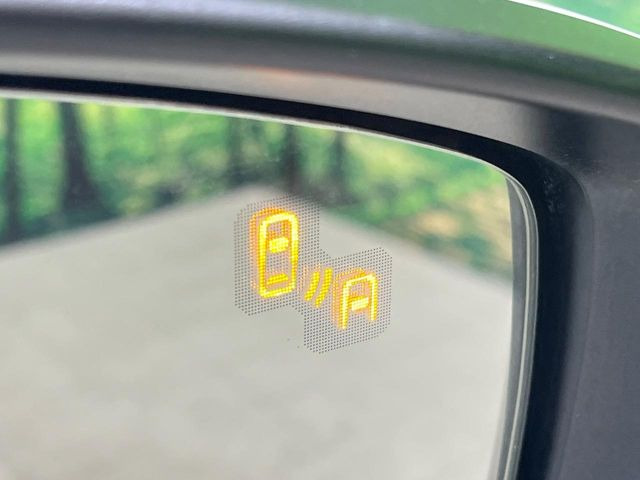 �y�u���C���h�X�|�b�g���j�^�����O�z���s���A�h�A�~���[�̎��p�ɂȂ�₷���ӏ��Ɍ㑱�Ԃ��ڋ߂���ƃT�C�h�~���[�t�߂Ɍx����\���A�h���C�o�[�ɒ��ӊ��N�����Ă���܂��B