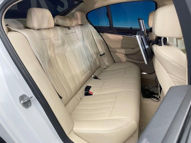 ���㕔���Ȃ��C�ɂȂ�悤�ȃL�Y�E�����ւ��蓙�A�傫�ȃ_���[�W�͂Ȃ��A�ǍD�ȏ�Ԃł��B