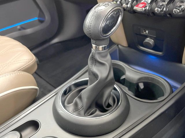 ��MT���[�h�t��AT:�ʏ�͎����ł����Ȃ���ϑ�(�M�A�`�F���W)���h���C�o�[�̑���ɂ���ĈӐ}�I�ɕς�����V�X�e���ł��B����w���i�̃h���C�u�����y���݂��������܂�!