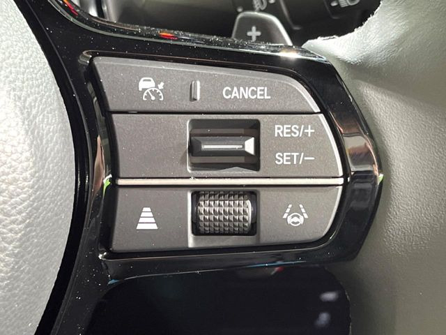 �y�A�_�v�e�B�u�N���[�Y�R���g���[���z�������H�ł̒��������s���y��!!�����ő��x��ۂN���[�Y�R���g���[�����A�Փˌy���V�X�e���ƘA�g���A�O���̎ԗ������m���ĎԊԂ�ۂ悤�ɑ��x���߂��Ă���܂�!!