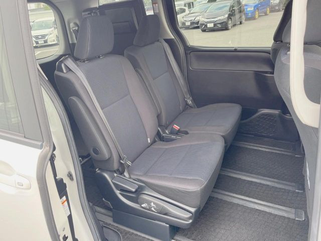 �L�X�Ƃ���2��ڃV�[�g�͋��Z���������A���S�n�����K!�F�B��Ƒ��Ƃ̂��o�����ɂ҂�����ł��B�x�r�[�V�[�g��`���C���h�V�[�g�g�p�������K�ɂ��߂�������������\���ȋ�Ԃ��m�ۂ��Ă��܂��B