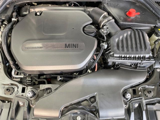 �����X�ł́A�e���[�J�[�̐�p�f�f�e�X�^�[�𓱓��B���Ǝ��i�����e�N�j�J���X�^�b�t���풓���Ă���܂��̂ŁA������̍ۂɂ����S���Ă����p���������܂��B