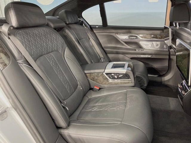 ���g�����N���[��:����L������e�X�y�[�X!���ꂾ���̍L��������΂��������⃌�W���[�Ȃǂɂ��œK�ł�!�g�p�������Ȃ����ꂢ�ȏ�Ԃ��ێ����Ă���܂��B