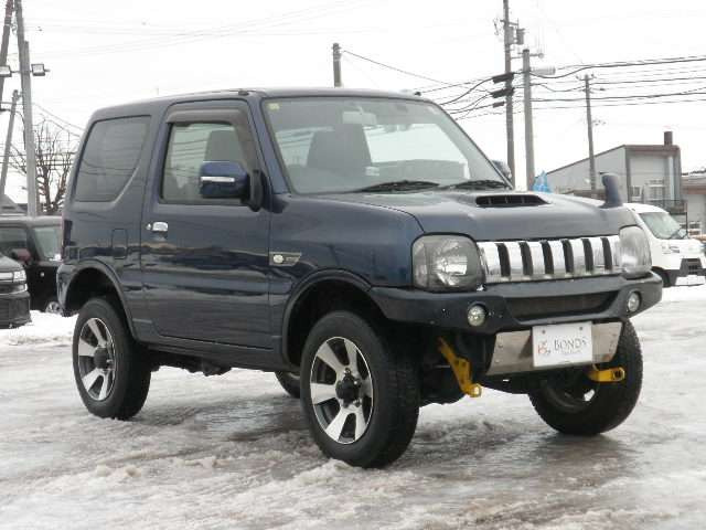 ���X�͎Ԃ̕i���Ɏ��M�������Ă��܂�!�Ȃ̂ŁA���܂��܂Ȋp�x����70���ȏ�̂��ʐ^�ڂ��Ă��܂��B