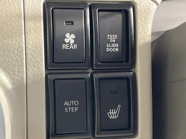 �y�V�[�g�q�[�^�[�z�������ɏd�󂷂�V�[�g�q�[�^�[!�G�A�R����葁�����܂��Ă����̂Ŋ�����̐l�����S�ł��ˁ�G�A�R���̉����͊������邩����A�Ƃ������ɂ����������߂ł��B