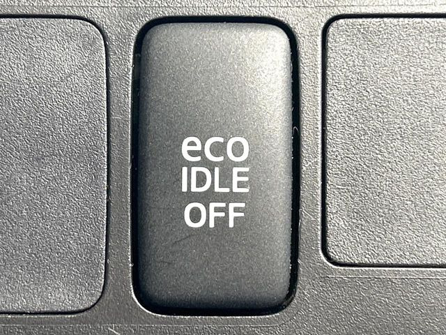 �y�A�C�h�����O�X�g�b�v�z�ԐM����a�؂Œ�Ԃ����ۂɃG���W�����~���A���ʂȔR���̏����}���܂��B�R��������ی�ɂȂ���@�\��G���W���̓u���[�L�𗣂��΍Ďn�����܂��B