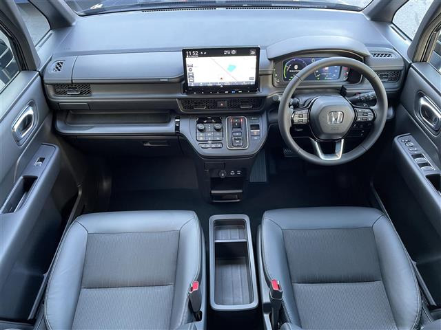 ステップワゴン2.0 e:HEV スパーダ