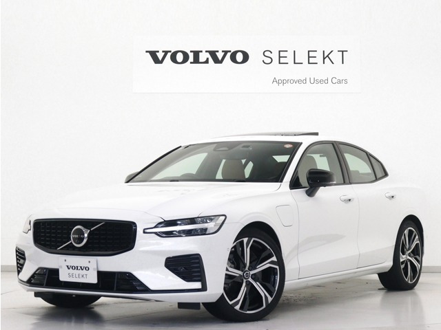 S60リチャージ PHEV T6 AWD アルティメット 4WD