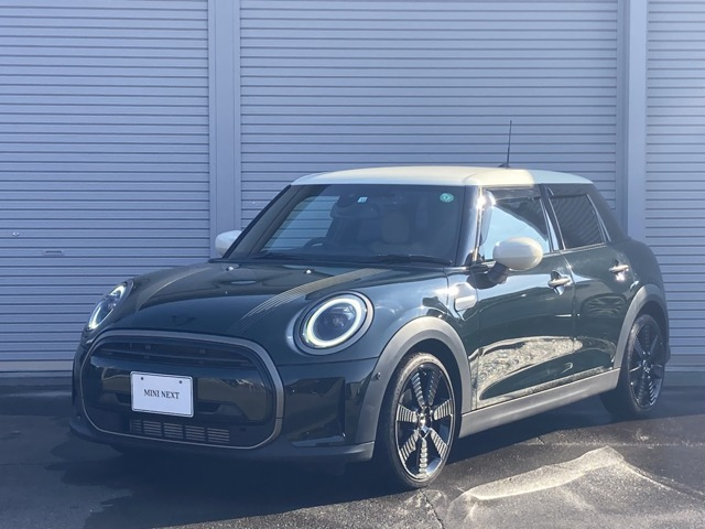 ミニクーパー レゾリュート エディション DCT