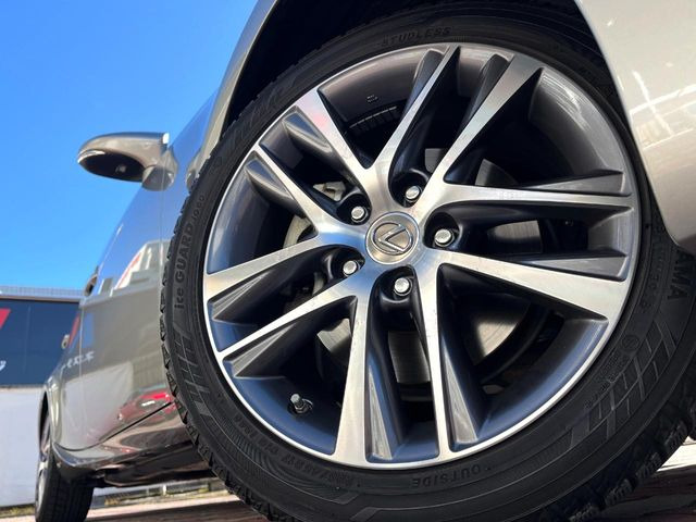 �y17�C���`�A���~�z�C�[���z�O�ςɃ}�b�`�����A���~�z�C�[���𑕒����Ă���܂��B�e��A���~�z�C�[����A�X�^�b�h���X�^�C�����戵�����Ă���܂��B���񂲑��k����������