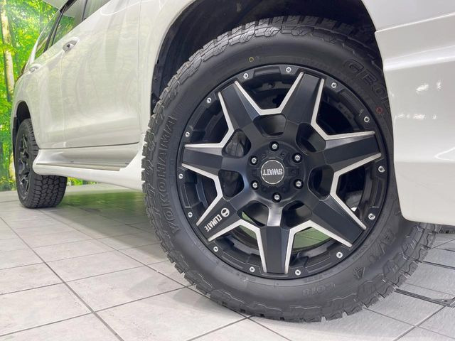 �y20�C���`�A���~�z�C�[���z�O�ςɃ}�b�`�����A���~�z�C�[���𑕒����Ă���܂��B�e��A���~�z�C�[����A�X�^�b�h���X�^�C�����戵�����Ă���܂��B���񂲑��k����������