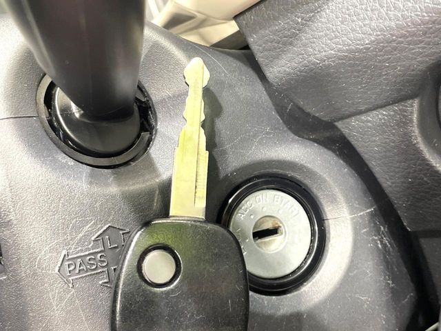 �y�L�[���X�z�������ꂽ�ꏊ����ł��{�^����Ńh�A�̊J���E�{�����ł���̂łƂ��Ă��֗�!�h�A�̌�������ɏ������邱�Ƃ�����܂���