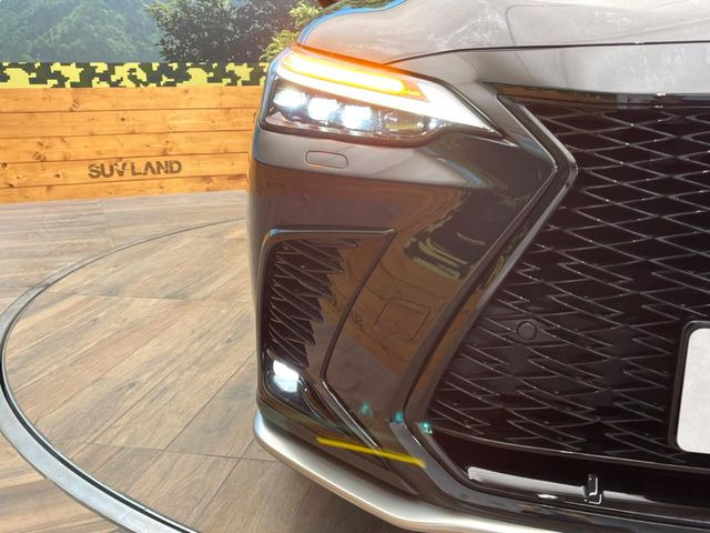 �y�O��LED�w�b�h���C�g�z�X�^�C���b�V���Ȍ����ڂ̎O��LED�w�b�h���C�g�𑕔���X�^�C�������łȂ��A��Ԃ̑��s�����E�ǍD�ň��S���Ă���肢�������܂��B