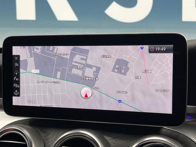 ��HDD�����i�r:��̊��̂���i�r�́A����������ԓ������o���Ă���܂��B�I�[�f�B�I�@�\���[�����Ă���܂��̂ŁA�^�]�����y���߂܂���