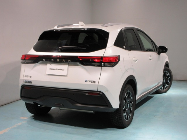 ノート1.2 AUTECH クロスオーバー FOUR プラス アクティブ 4WD